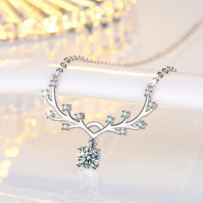 Silver Pendant 925 Sterling Silver Moon Necklace Pendant Zircon For Women Fashion Exquisite Student Girlfriend Jewelry Accessories Heart Gift