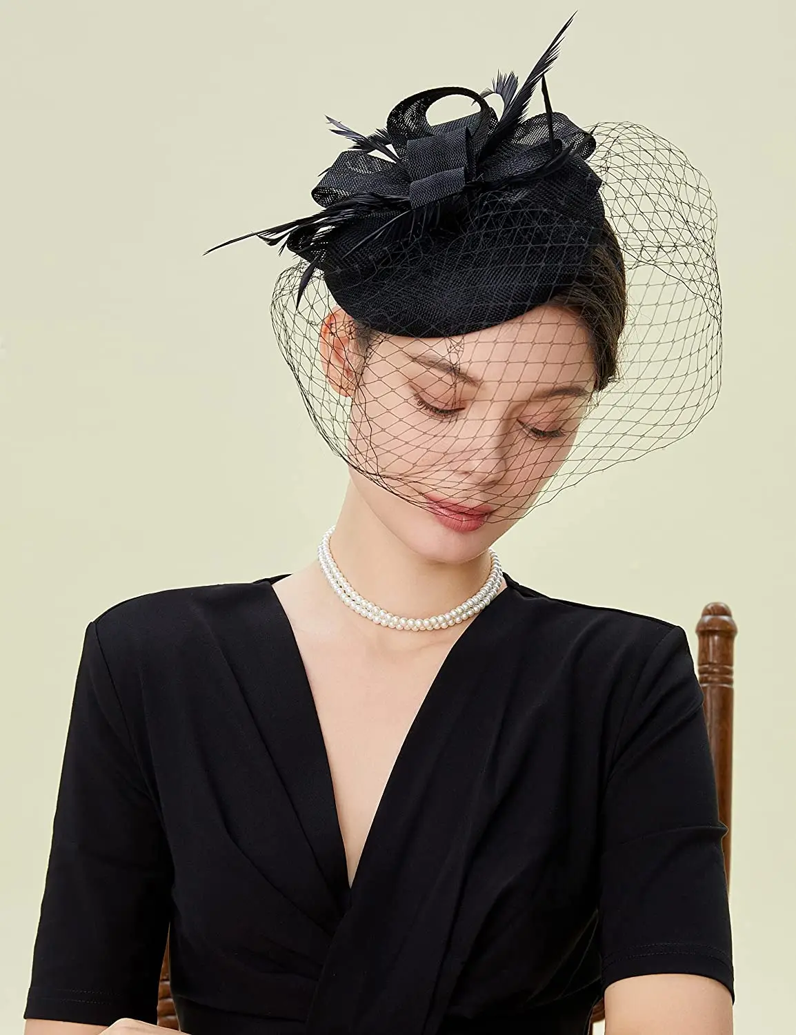 Elegant Women's Pillbox Fascinators Hat Headband Tea Party Fascinator Hat Veil Kentucky Derby for Cocktail