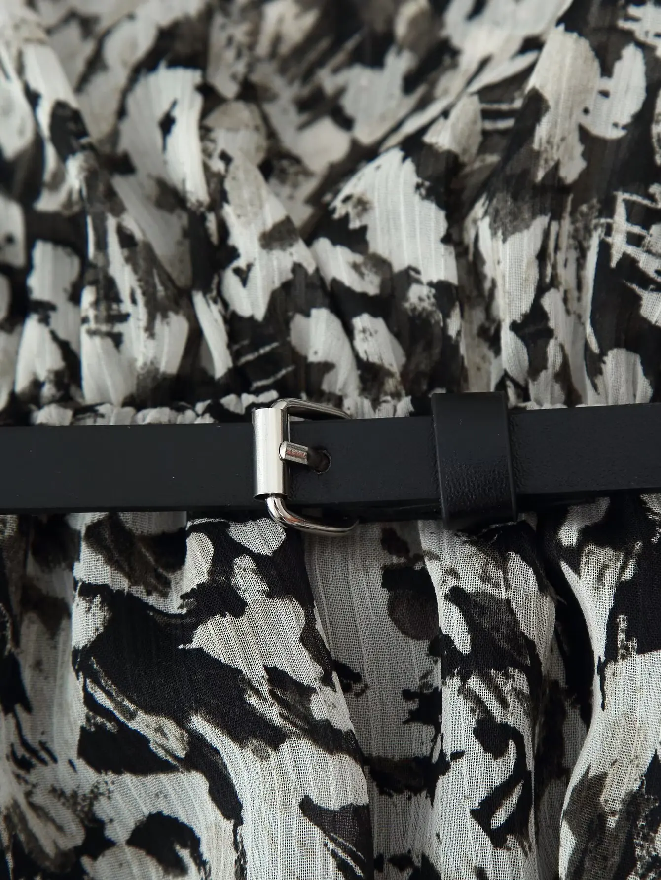 Women Printed Dress Spring Autumn New French Style Mini Dress With Belt Lady V-Neck Sexy Fashion High Street Cute Short Dress