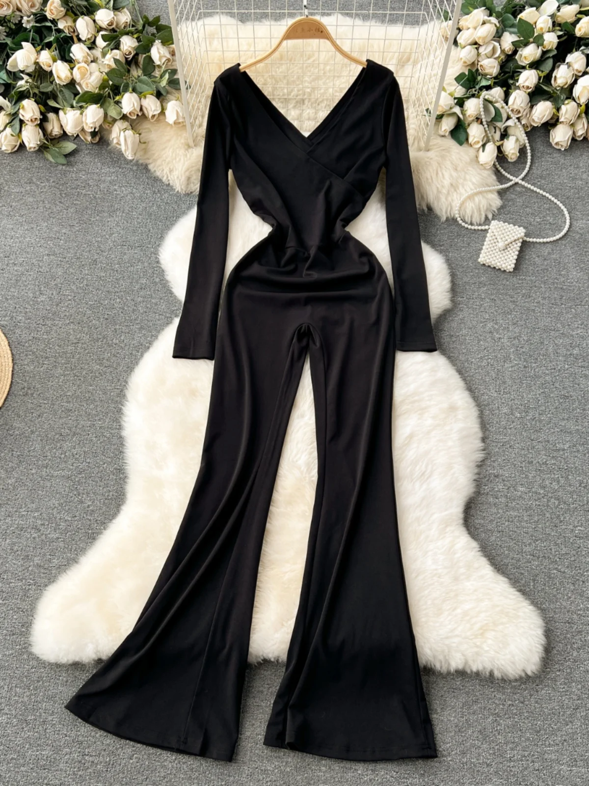 

Foamlina весенние модные комбинезоны с V-образным вырезом с открытыми плечами и длинным рукавом Женские сексуальные черные облегающие брюки с высокой талией расклешенные наряды