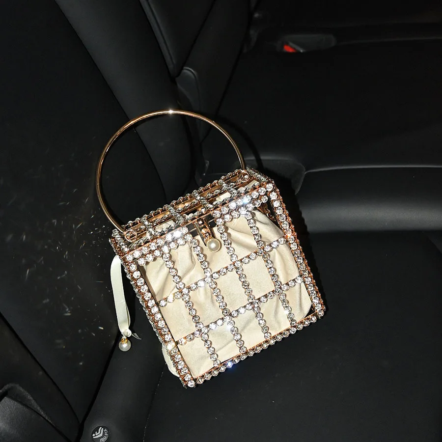 Handmade Rhinestone Evening Clutch Bag Purse pearl Handbag Luxury Designer Shoulder Bag Shiny Crystal Clutch Purse Bucket Bag