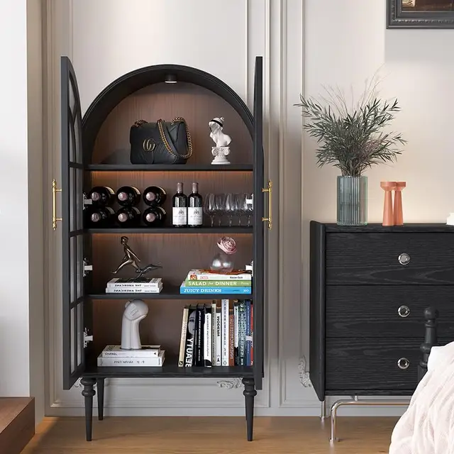 Montague Cabinet 3 Montague Cabinet 3