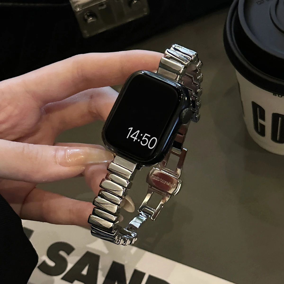 รูปสินค้า สายนาฬิกาโลหะ Apple Watch ยืดหยุ่น ทนทาน หลายขนาด