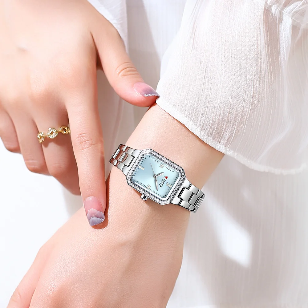 CURREN Luxury Brand Watches for Women Simple Rectangular Dial with Sparkling Rhinestones Casual Quartz Wristwatch with Luminous 6