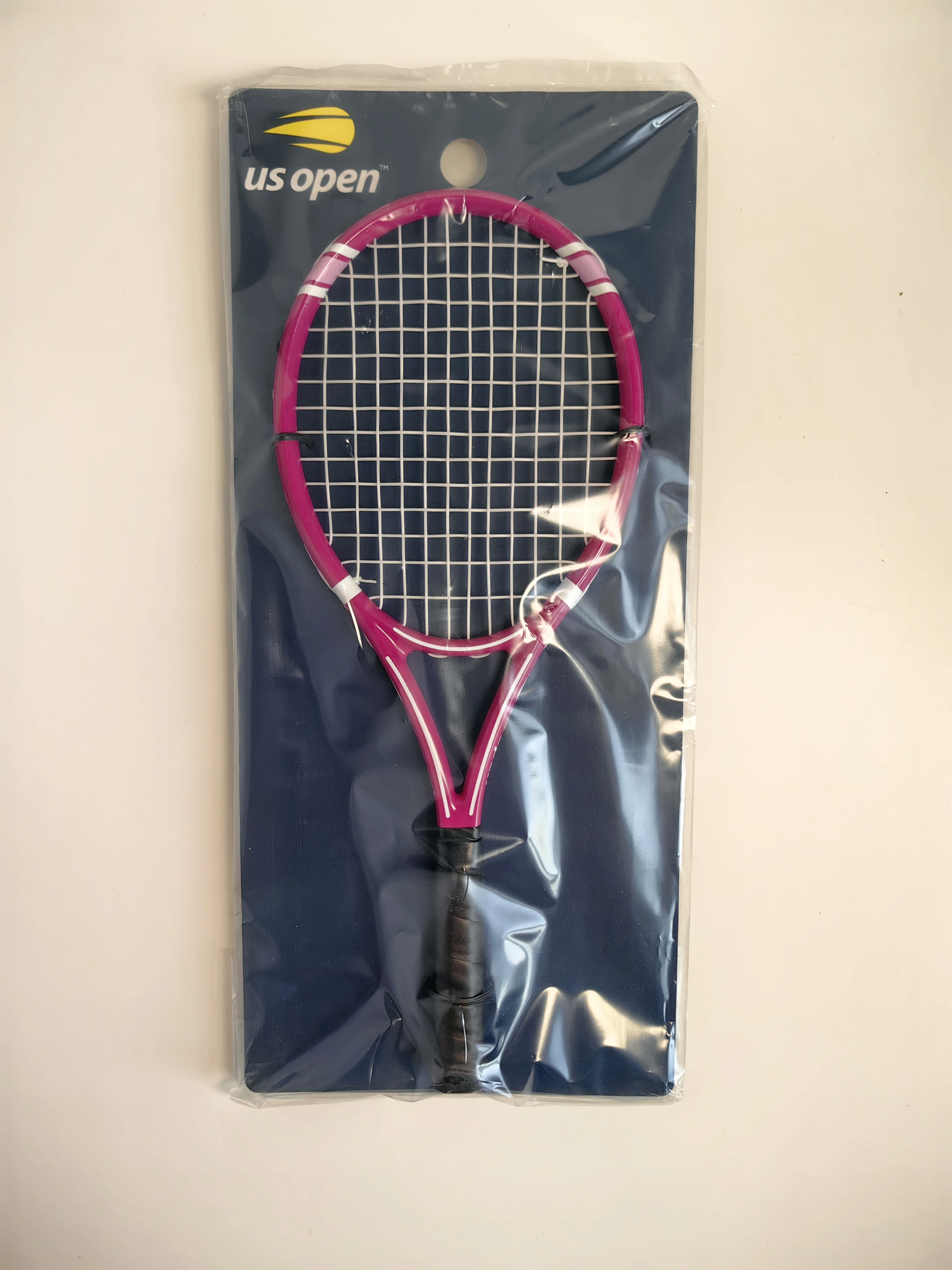 Description Picture 5 of itemAutumn New US Open Joint Memorial Fashion Creative Multifunctional Mini Tennis Rackets Mini