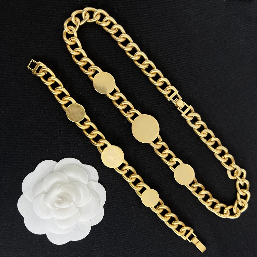 

Classic Round Gold Brass Copper Jewelry sets Necklace Bracelet Fashion Accessories Women Anniversary Party Birthday Gift