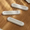 Toothpaste Squeezer, Toothpaste Clip, Facial Cleanser Hand Cream Squeezer, Household Manual Toothpaste Rolling Squeezer 1