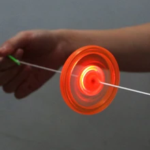 

Hand Pull Luminous Flashing Rope Flywheel Toy Light Toy Novelty Children Kids Party Birthday Gift Funny Stay Flywheel Toys