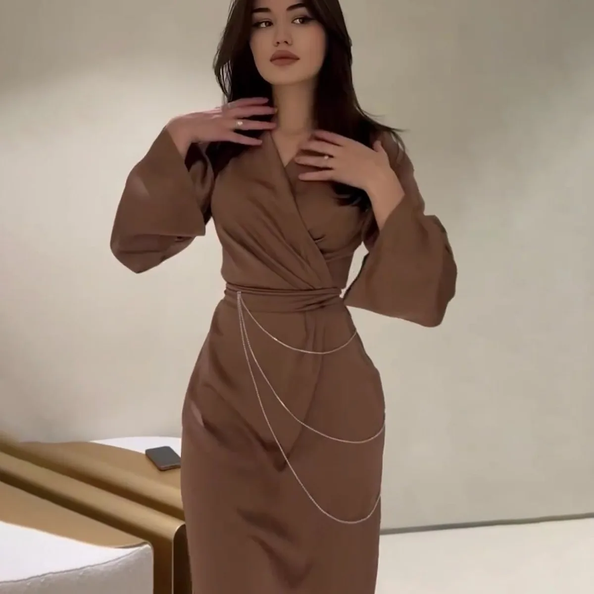 

2023 Autumn Solid Color Flared Sleeve Long Dress Temperament Round Neck Wrinkle Waistline One-step Skirt Classic Office Dresse