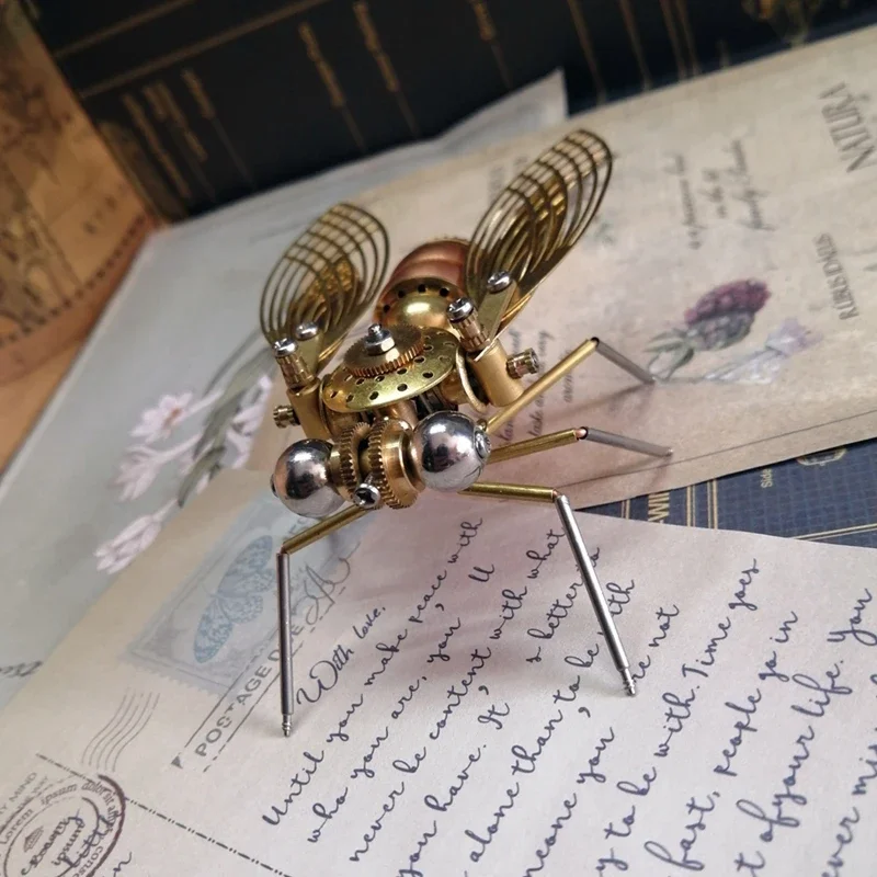 

MOYU Steampunk Fly Ornaments Metal Crafts Mechanical Insect Home Decoration Creative Desktop Crafts