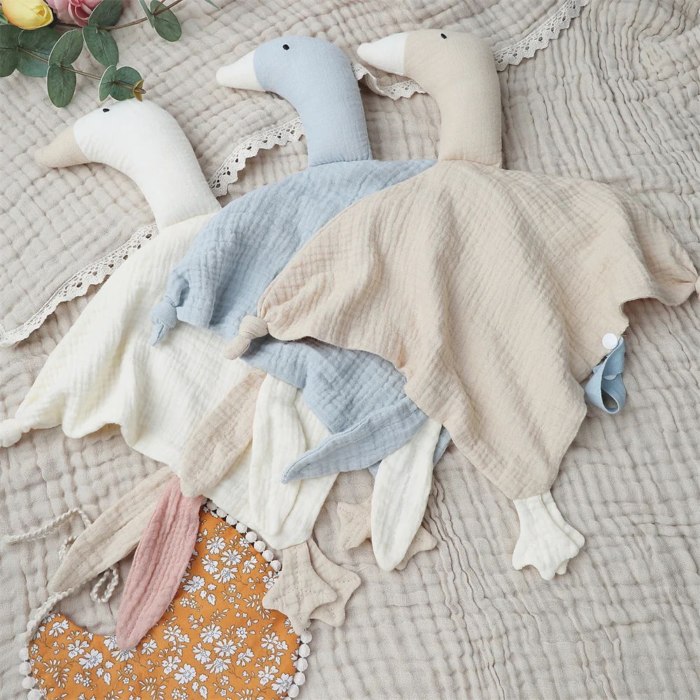 Cotton Muslin Baby Bibs Cute Goose Sleeping Dolls Newborn Soothe Appease Saliva Towel Toddlers Burp Cloth