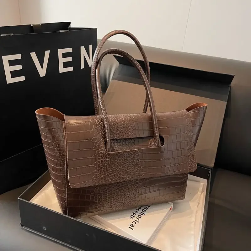 

High quality handbag for women 2024 new trendy large capacity crocodile patterns luxurious handbag retro shoulder bag tote bags