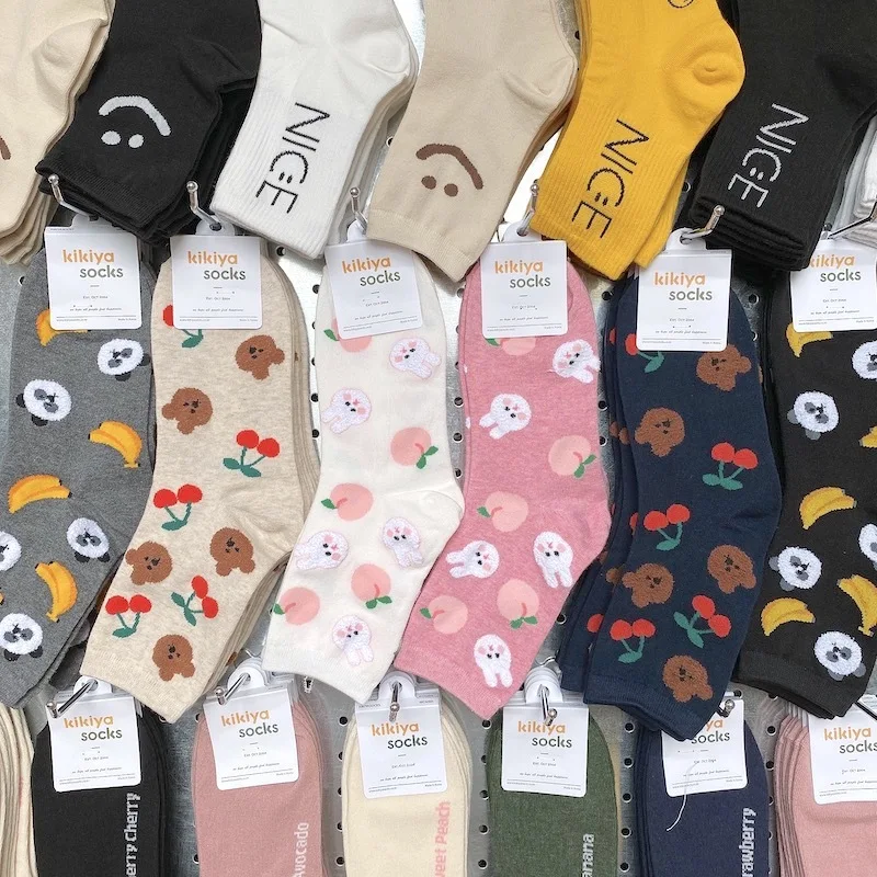 Cartoon Animals Women Sock Autumn Winter New Peach Bunny Middle Tube Cotton Socks  Fashion Cute Socks support socks for women