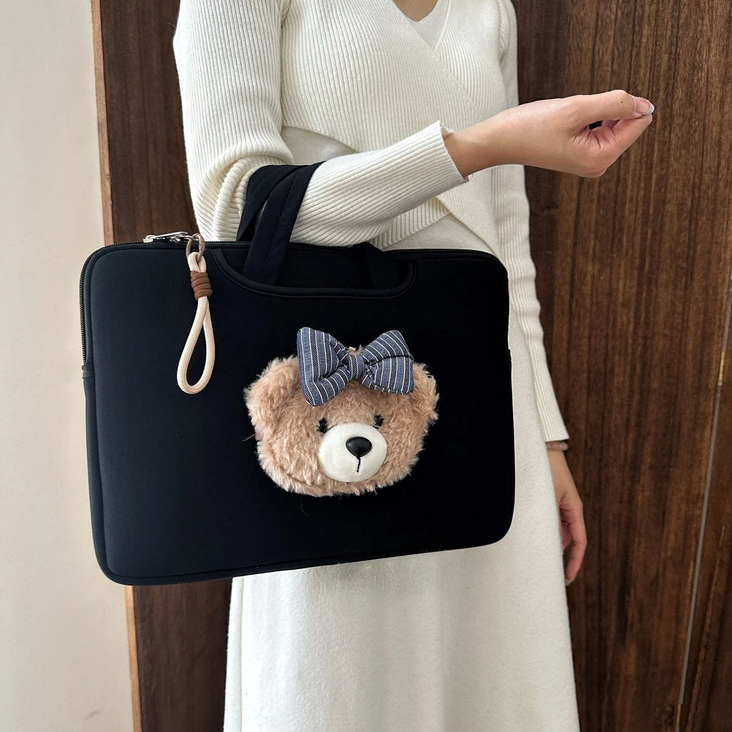 Stylish Multi-Size Laptop Carrying Handbag