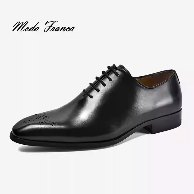 Report Black Oxfords Sleek Design Lace-Up VINTAGE ITALIAN Vintage Black Leather Oxford Shoes: Italian Lace up Flats  main image 4