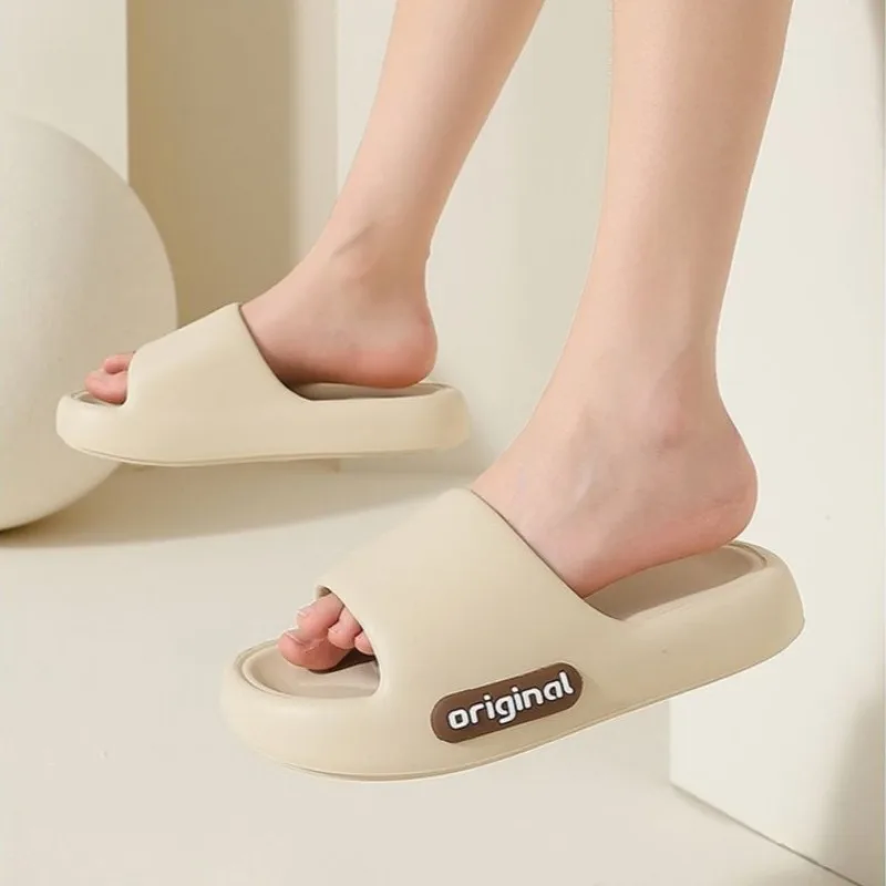 2cm Thick Women's Soft Slippers EVA Thick-Soled Anti-Slip Indoor Outdoor Home Bathroom Comfortable Cushioned Sandals