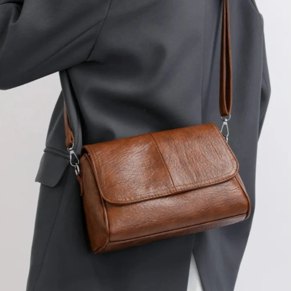 Retro Oil Wax Leather Crossbody Bag,with Textured and Vintage Feel,Simple and Elegant Flap Design,and Adjustable Shoulder Strap