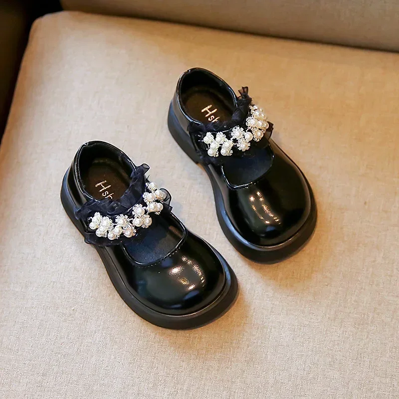 Slide image ff7cf4e528b44bf1822f4c00dd978658