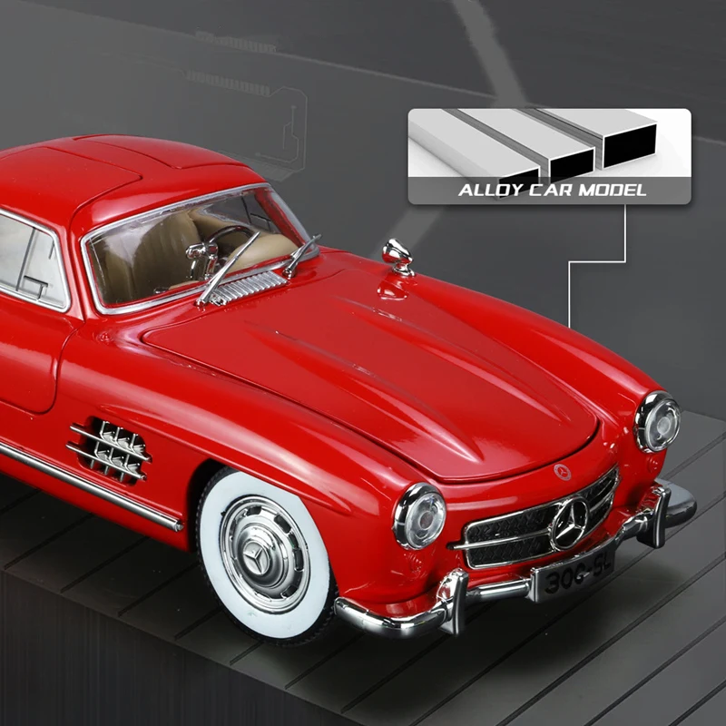Фото Модель автомобиля из сплава 1:24 Benzs 300SL, литой металлический игрушечный классический автомобиль, модель автомобиля, имитация звука, фотоколлекция, детские подарки №2