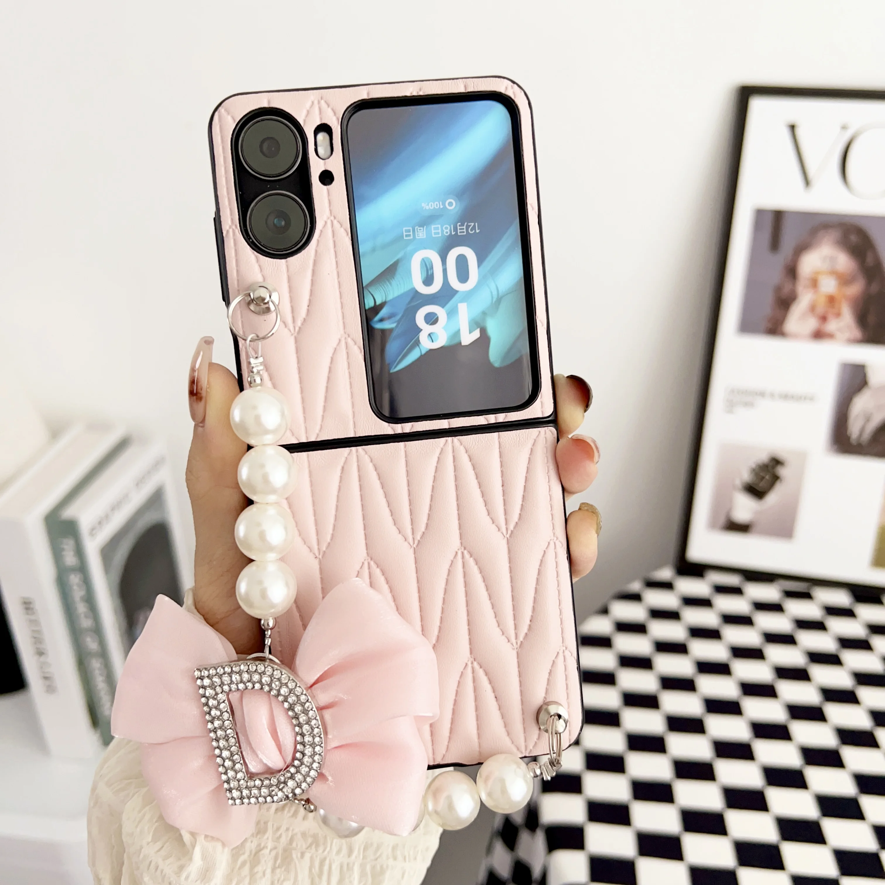 

Wrist Strap D-shaped Scarf Pearl Chain Phone Case for OPPO Find N2 Flip 5G CPH243 N2flip Findn2flip Leather Protective Cover