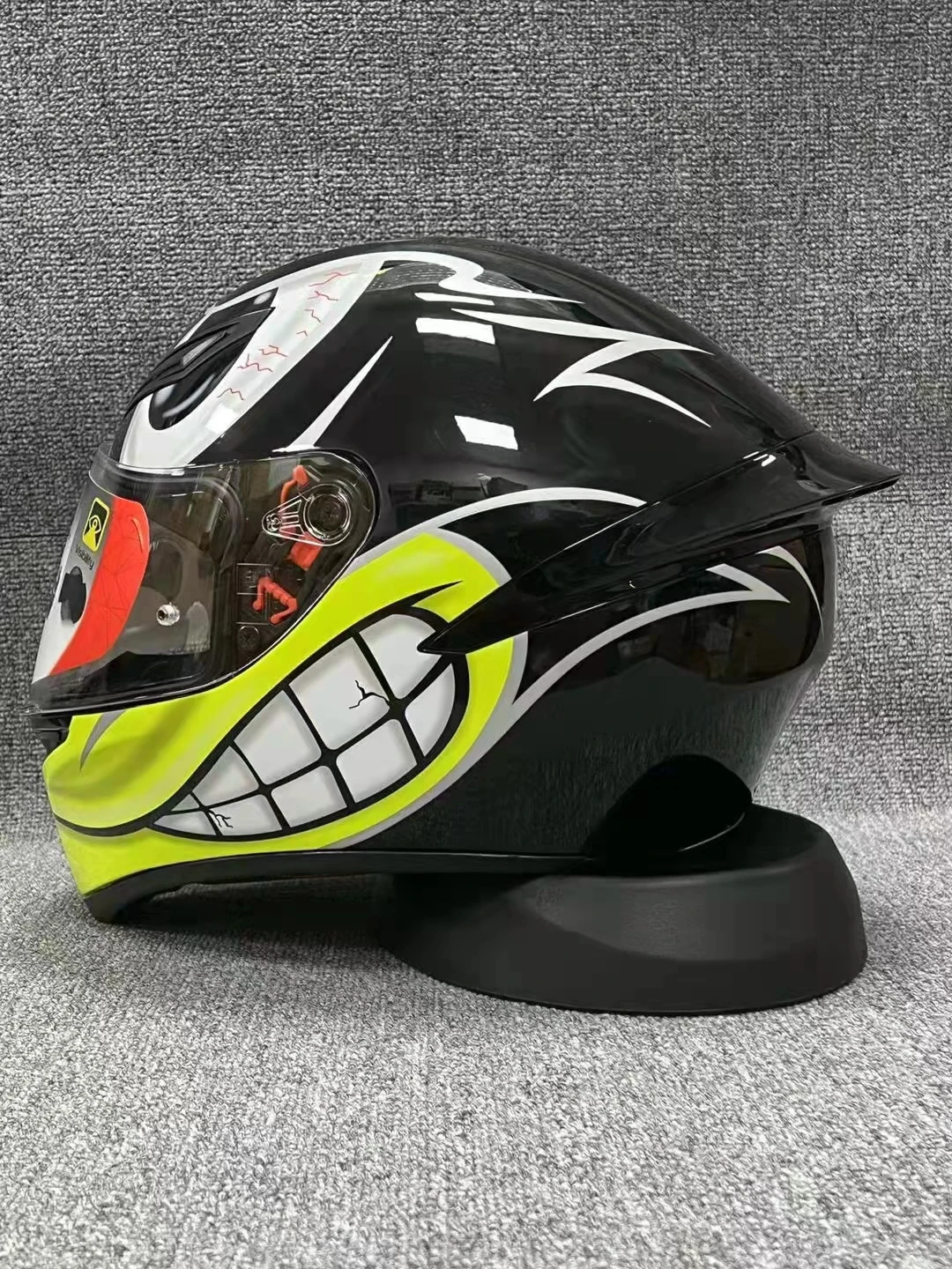 Ǯ ���̽� ������� ���, ���� ũ�ν� ���̽� ������, ����� �Ż�