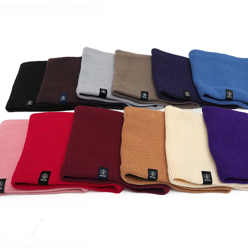 Рисунок 3 - Женский вязанный шарф однотонные