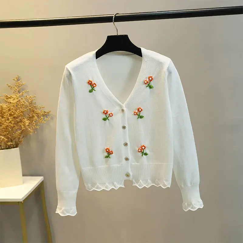 

Autumn Korean Fashion Sweater Cardigan Spring Hand Embroidered Flower Thin Sweater 2023 New Girls' Style Solid Cute Short Coat
