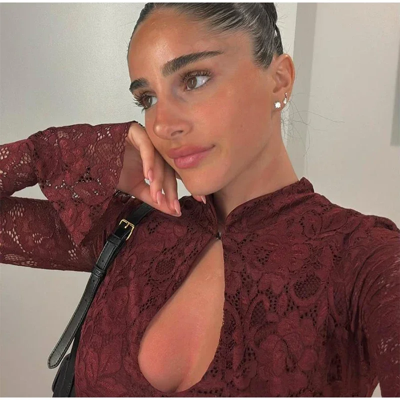 Sexy Spitzen-Minikleid für Damen mit hohem Kragen, Schlüsselloch-Ausschnitt, ausgestellten langen Ärmeln und Hüftbetonung – Elegante Club-Kleider für Damen, Frühjahr 2026, Neu – Detail 13