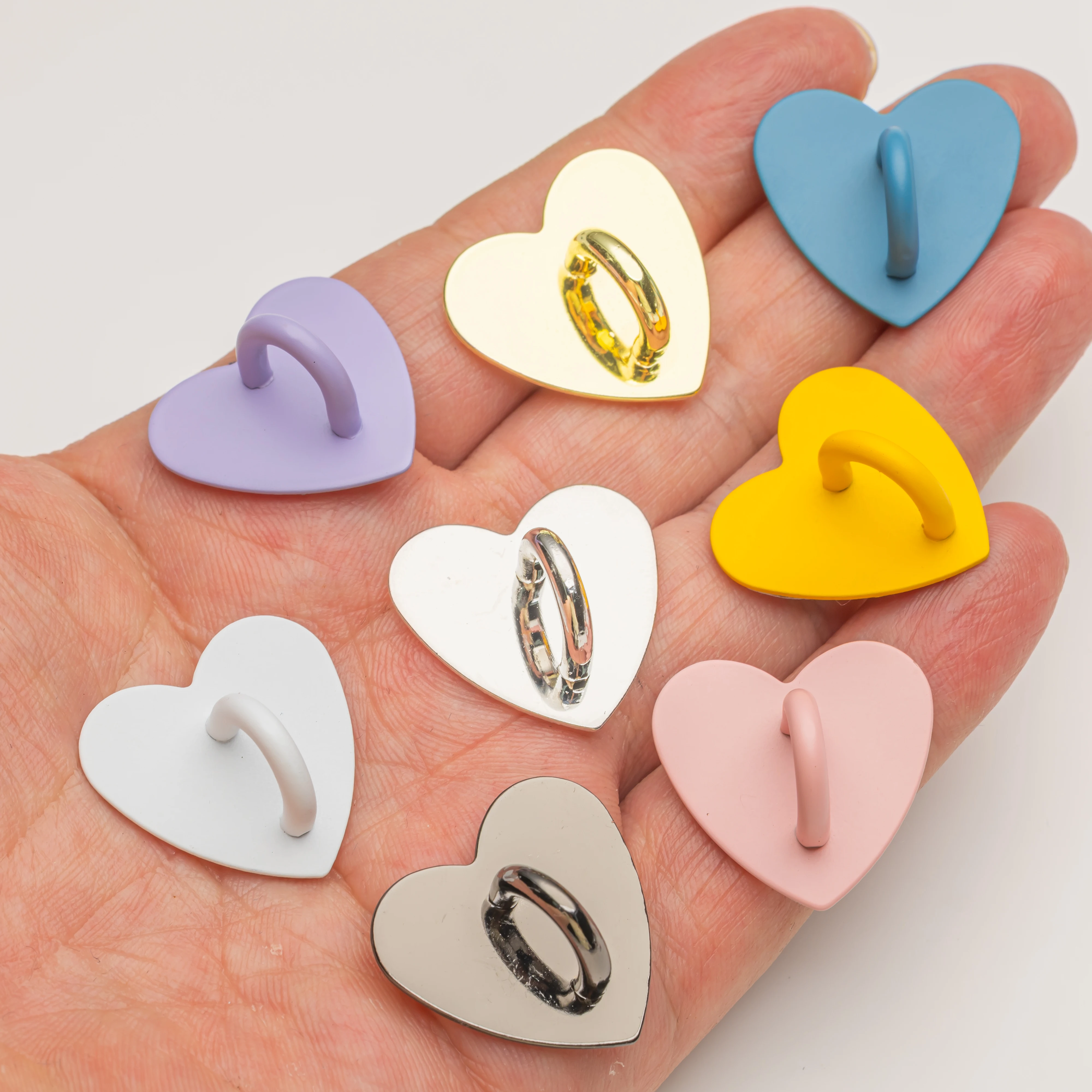Set of 5 Heart-Shaped Phone Charm Hooks for DIY Phone Cases and Jewelry-Making