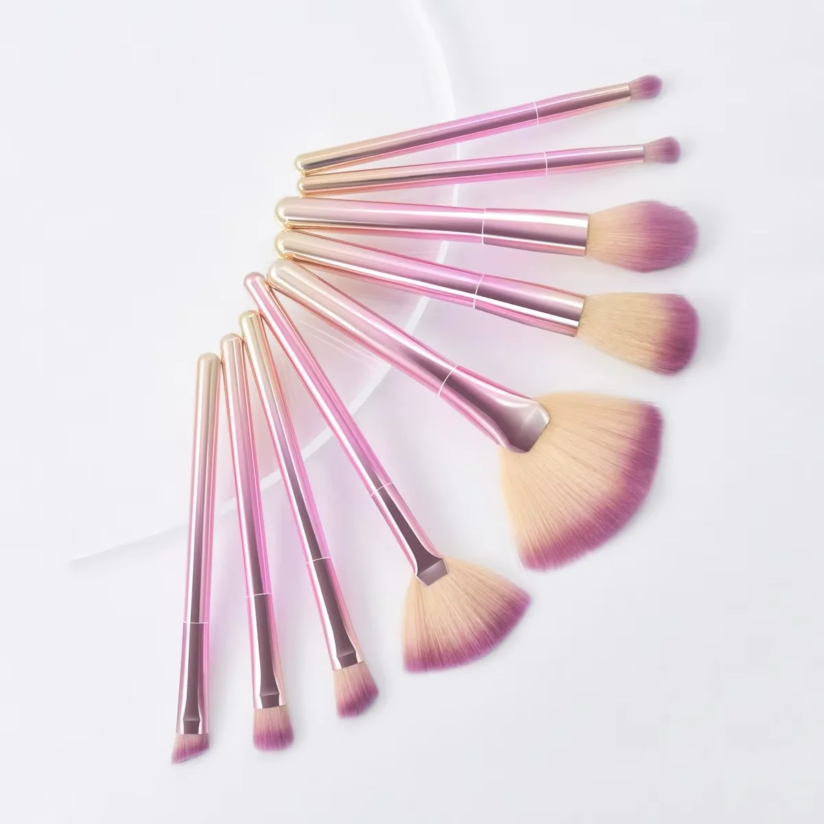 9PCS Color Gradient Makeup Brush Set Soft Bristle Makeup Tools for Women Include Brushes for Blending Eyeshadow Foundation Blush