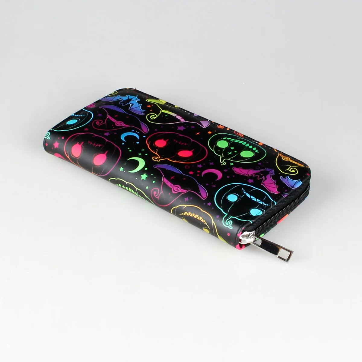 Halloween Pumpkin Print Long Wallet Zipper Around Credit Card Holder Women's Clutch Purse & Card Organizer