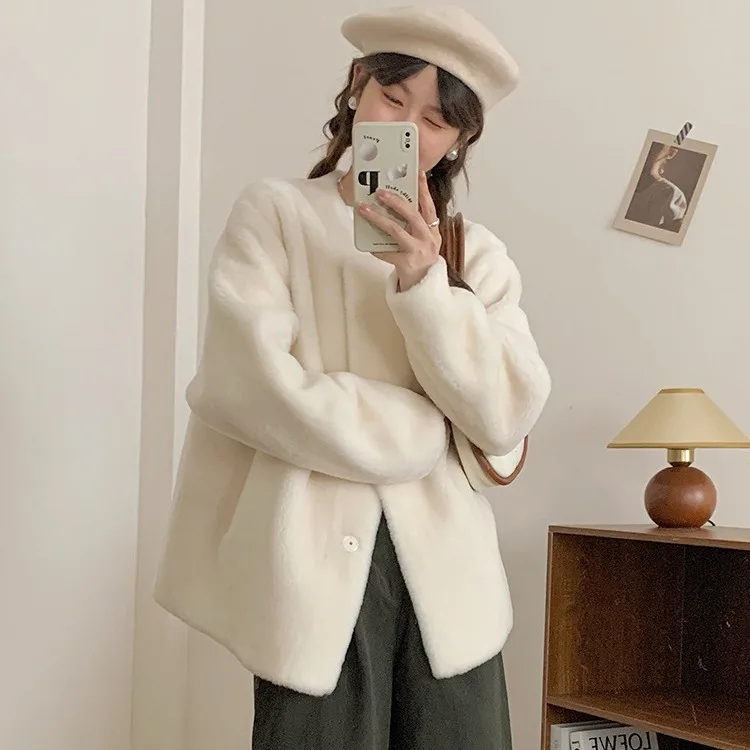 

2024 | Winter Warmth | Leather and Fur Integrated Coat Women's Sheep Cut Fleece Coat 100 Lamb Fur Grass Short Top New