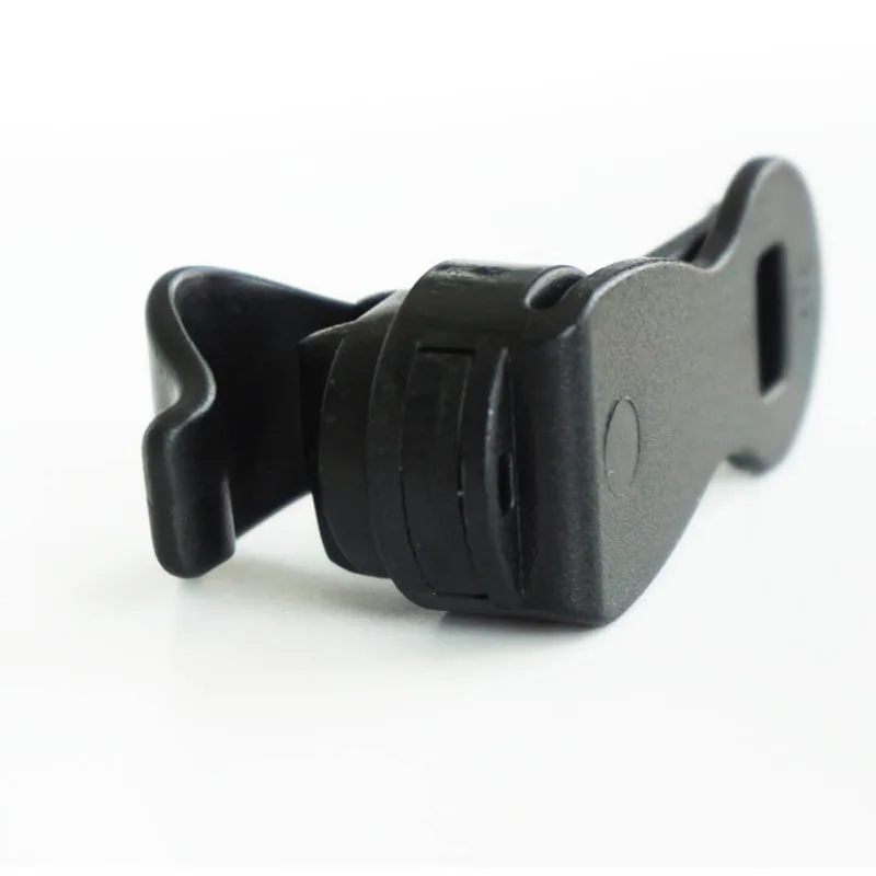 Outdoor Magnetic Tube Clip Water Bladder Hose Clip for Cycling Running Water Bag Sport Hydration Bladder Magnetic Hose Holder