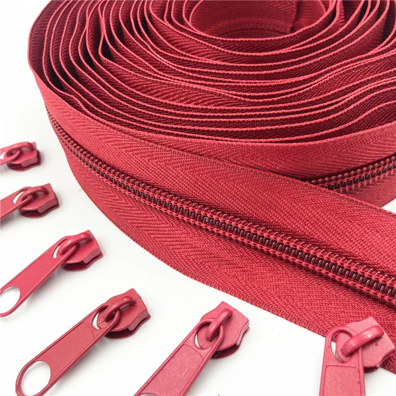 Multi-Length Nylon Zippers in 20 Vibrant Colors with Sliders for DIY Sewing and Clothing Accessories