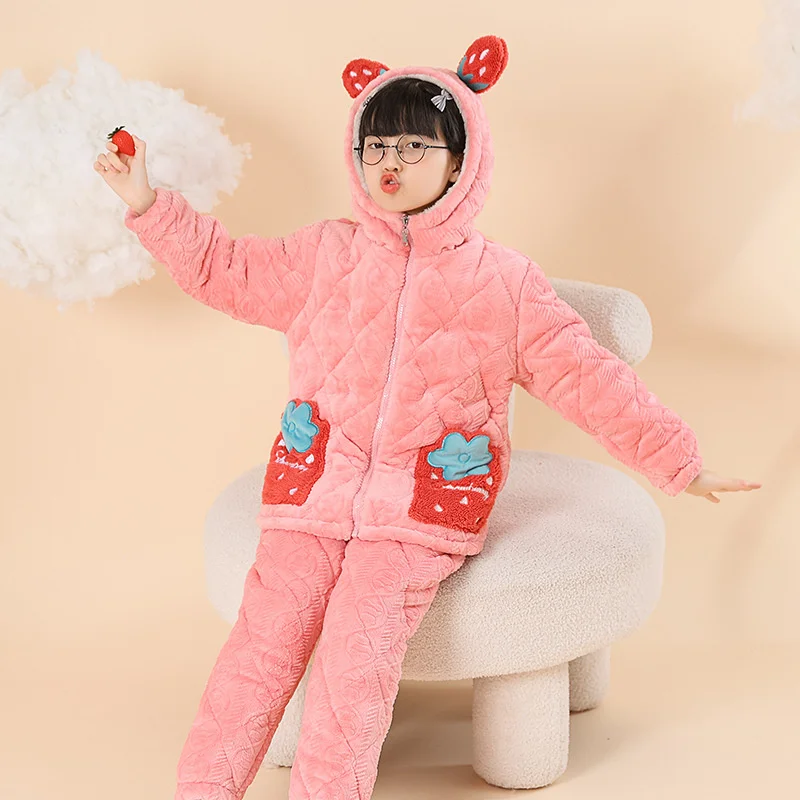 Рисунок 2 - Осенне-зимние милые детские пижамы