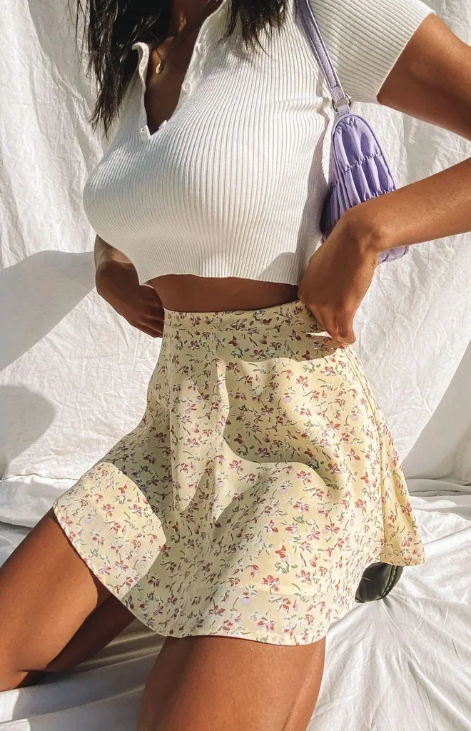 

Summer Mini Sexy Skirts Women Floral Print Skirt High Waist Umbrella Female Yellow Invisible Zipper Chiffon Skirt With y2k Short