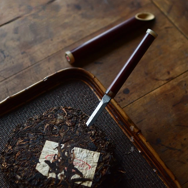 Puer faca de chá curiosos aço inoxidável cortador de chá inserção artesanal  sândalo kung fu chá faca cerimônia te verde chino teaware - AliExpress