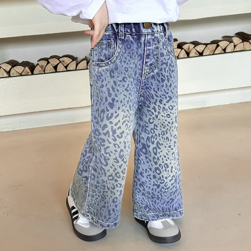여아용 레오파드 프린트 청바지 2025 가을 봄 어린 소녀 루즈 스트레이트 바지 아동용 신축성 허리 캐주얼 데님 팬츠