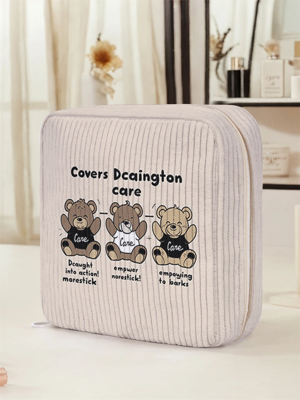 Cartoon printed sanitary napkin storage bag, women's lightweight tissue bag, sanitary tissue bag