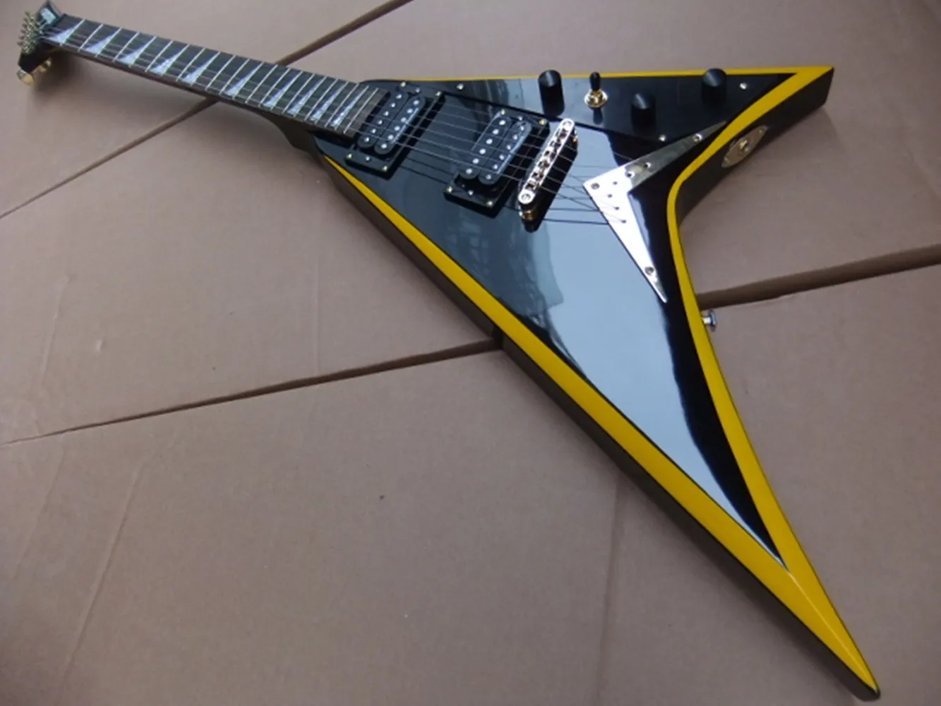 Wholesale Factory Custom High Quality 6 Strings Flying V Electric