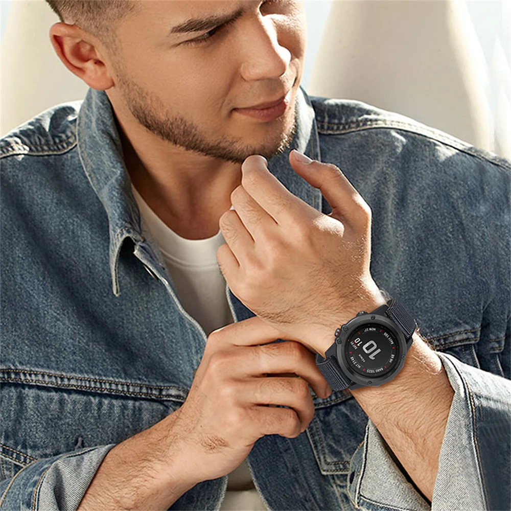 Nylon Quick Release Sports Watch Strap with Hook and Loop Closure
