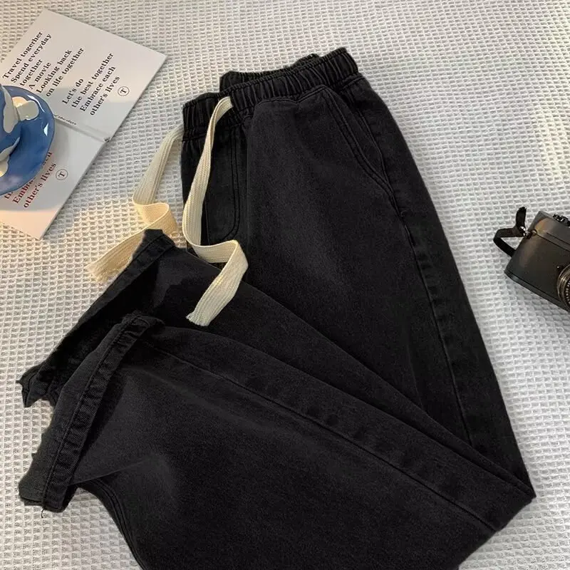 Loose Fit Men's Elastic Waist Jeans - Back View
