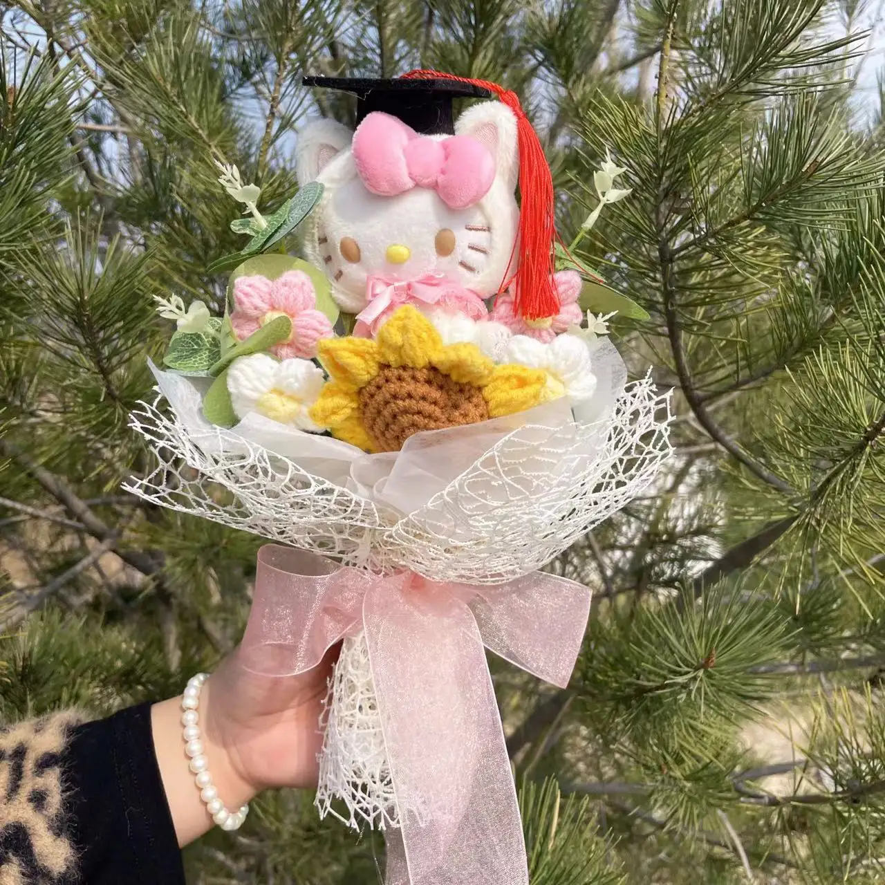 Cartoon Doll Flower bouquet Kuromi Cinnamoroll Mymelody KT With Graduation hat Plush Dolls Graduation Gifts For Kids