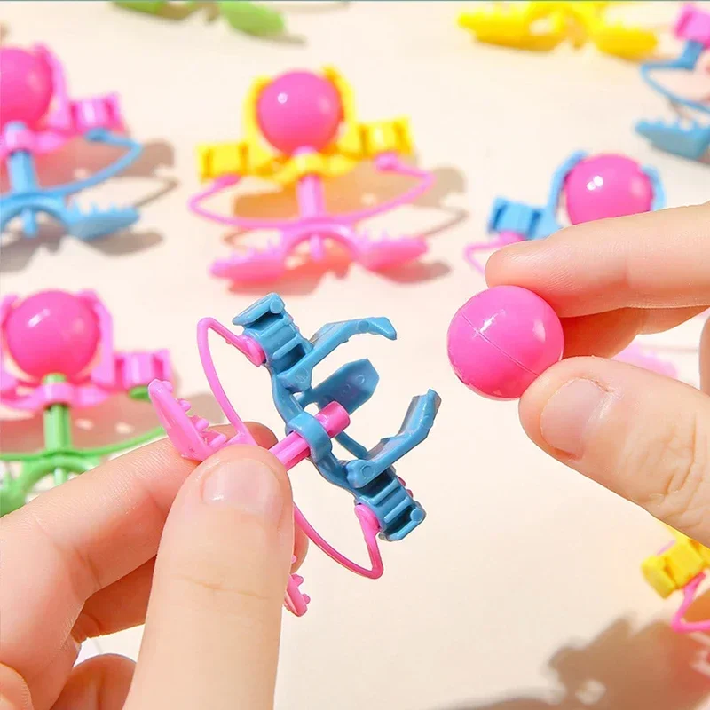 

Накладные шарики на кончик пальца, игрушки, подарки для детей на день рождения, Школьное вознаграждение, подарки для гостей мальчиков и девочек, наполнитель пакета Goodie