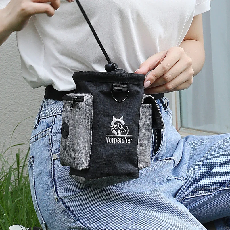 Portable Dog Treat Bag Outdoor Dog Treat Pouch for Training Feeding Bag Large Capacity Pet Trainer Waist Supplies
