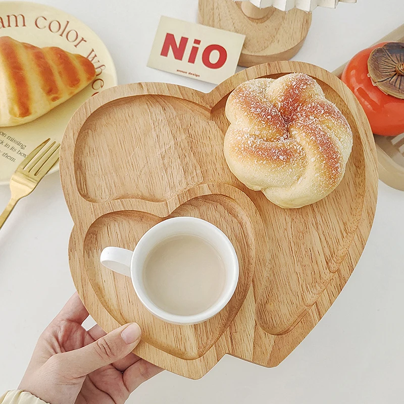 Wooden Tray Heart-Shaped Cheese Board Salad Cake Plate Decoration For Snacks Candied Fruits Valentine's Day Decoration