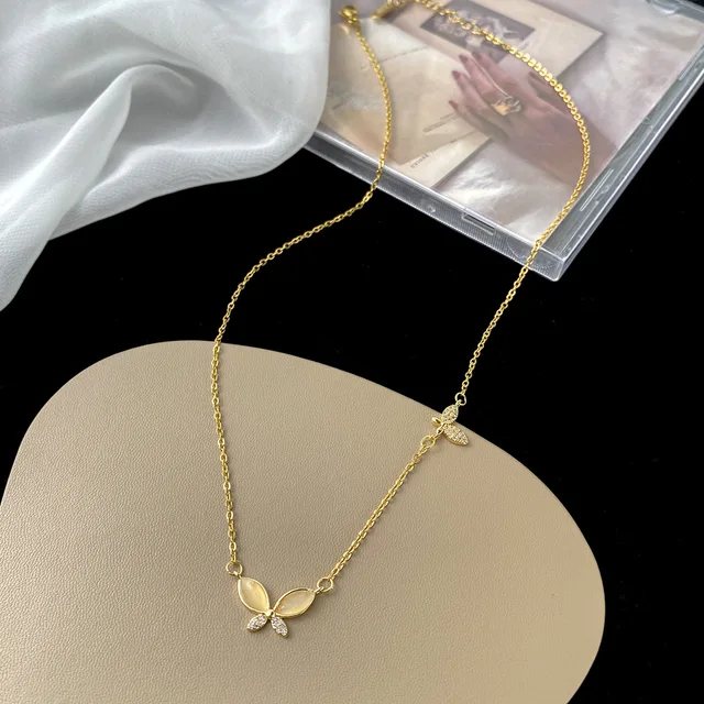 Collar de mariposa - Imagen 3