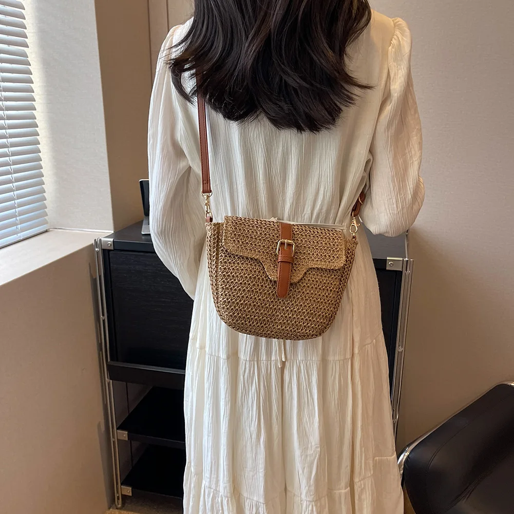 Summer Beach Straw Bags for Women Straw Shoulder Crossbody Bags Rattan Casual Boho Woven Bag Bohemian Tote Mobile Phone Bag 2023