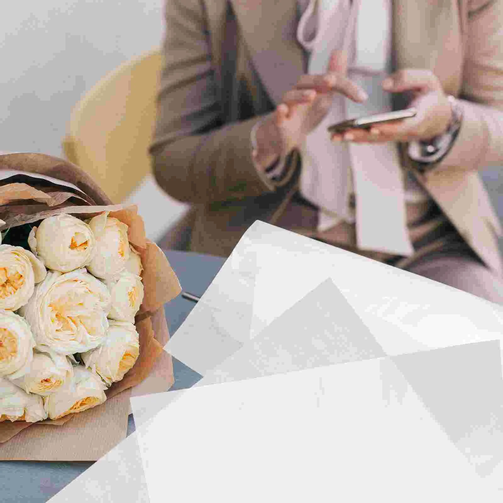 

20 Sheets of DIY Gift Wrapping Papers Bouquet Packaging Tissue Papers Thicken Lining Wrapping Papers