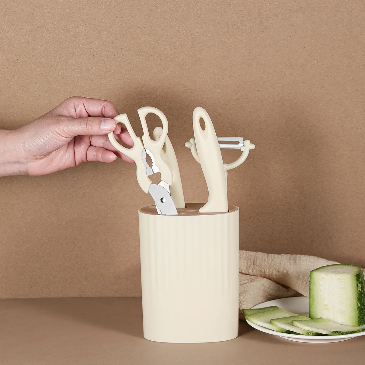 5-piece kitchen tool set, including a small chopping knife, scissors, fruit knife, peeler, and knife block, suitable for househo - 4